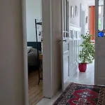 شقة Des Roses, Comme A La Maison *