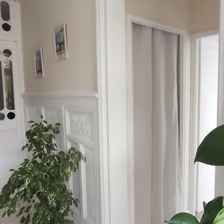 Apartment Des Roses, Comme A La Maison *