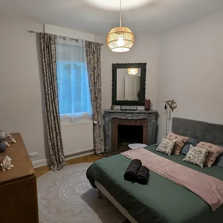 Des Roses, Comme à La Maison *