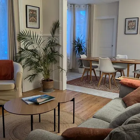 Apartment Des Roses, Comme A La Maison Cherbourg-en-Cotentin