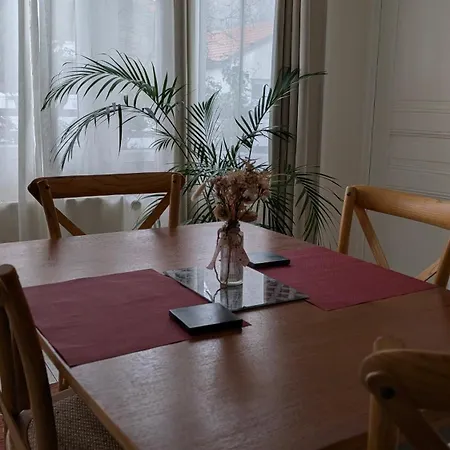 Apartmán Des Roses, Comme A La Maison *